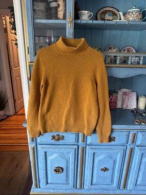 Women's Mustard Turtleneck Sweater - Casual Knit Pullover